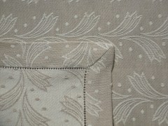 Tovaglietta per colazione, tessitura artigianale in misto lino/cotone, con disegno a spighe e finitura punto a giorno, colore tortora cm 45x60.