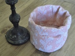 Cestini porta-oggetti, tessitura artigianale in misto lino e cotone, vari colori e disegni, cm 20x20