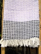 Telo mare tessitura artigianale in cotone naturale con rilievo a nido d'ape, colore verde e nero