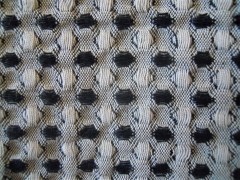 Telo mare tessitura artigianale in cotone naturale con rilievo a nido d'ape, colore nero e bianco